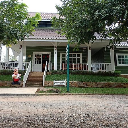 The Green Land Farm Hotel Sikhio Exterior photo