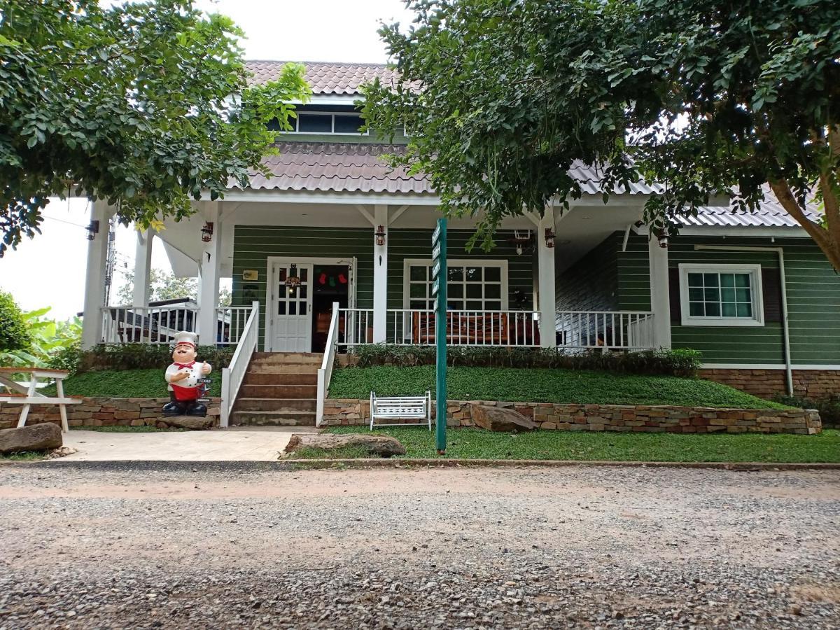 The Green Land Farm Hotel Sikhio Exterior photo